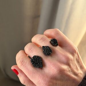 Kendra Scott Black Druzy Triple-Teardrop Statement Ring - M/L